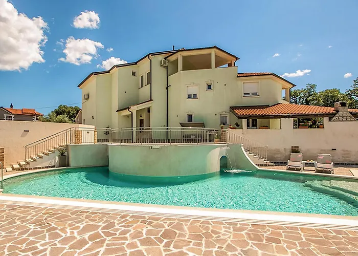 Stunning In With Wifi